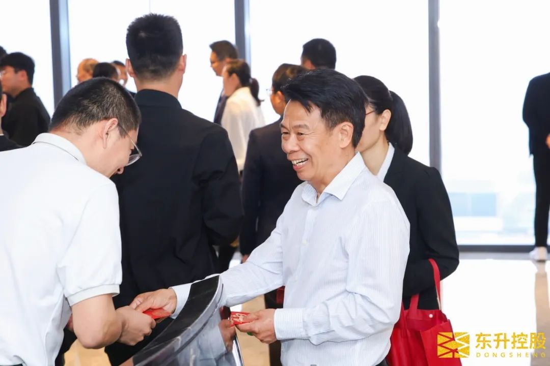 财经 第146页