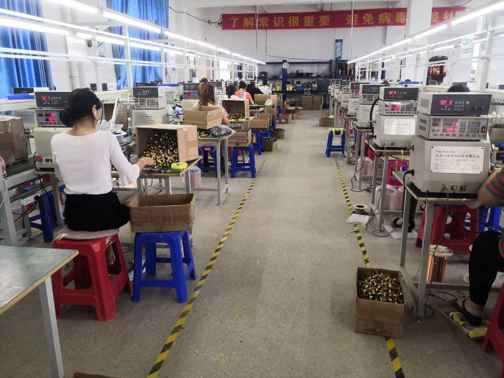 最新变压器招聘绕线工