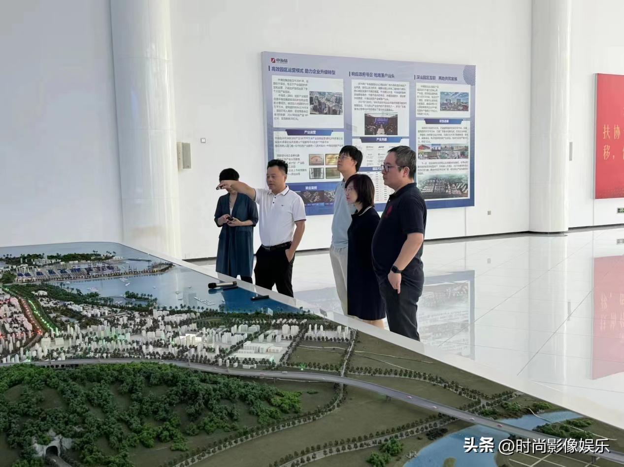 濠江论坛2024免费资料|精选资料解析大全